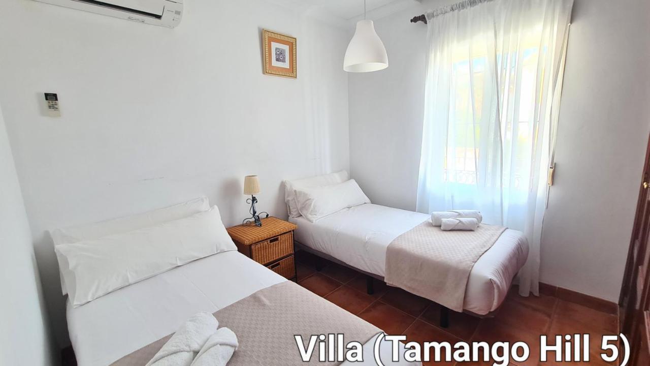Silhouse Nerja Villas Beach Exterior foto