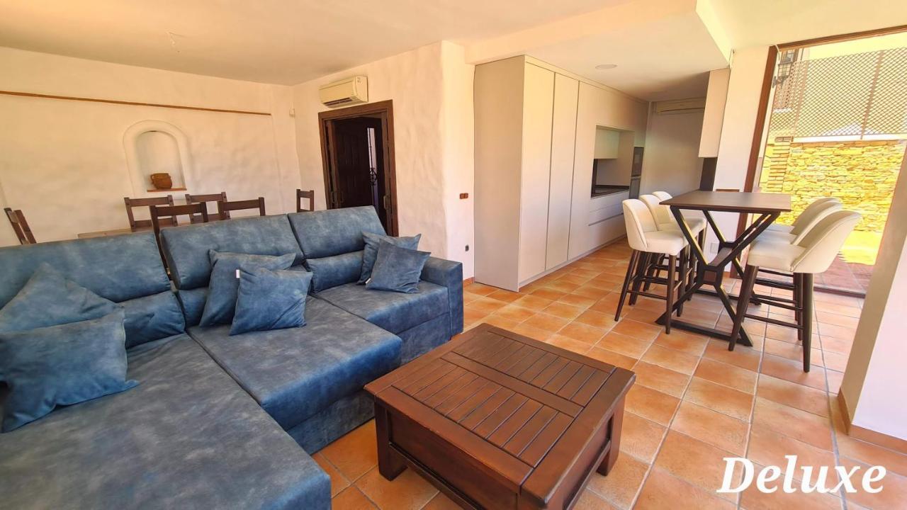 Silhouse Nerja Villas Beach Exterior foto
